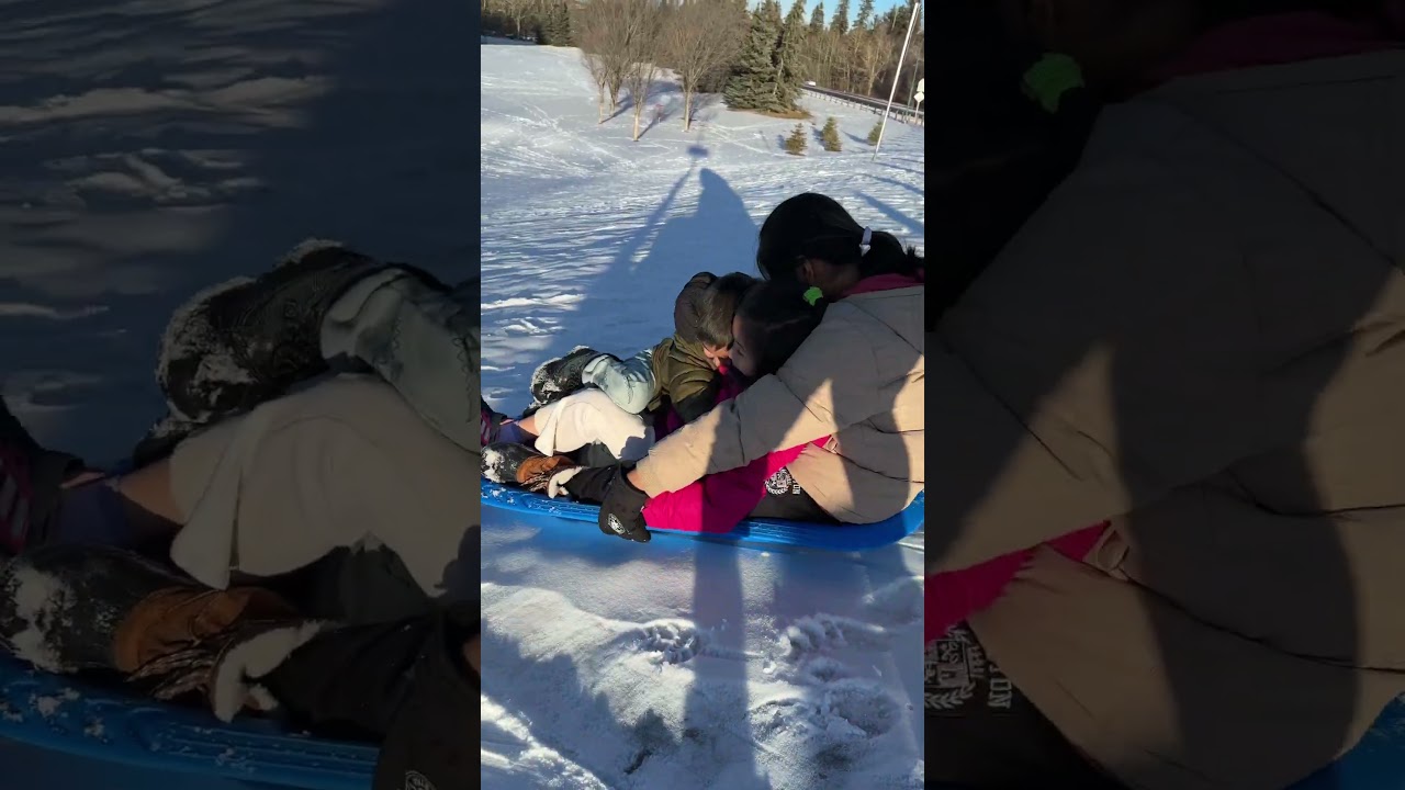 Stanley Park Calgary Sledding #calgary #calgaryevents #nhiloramos