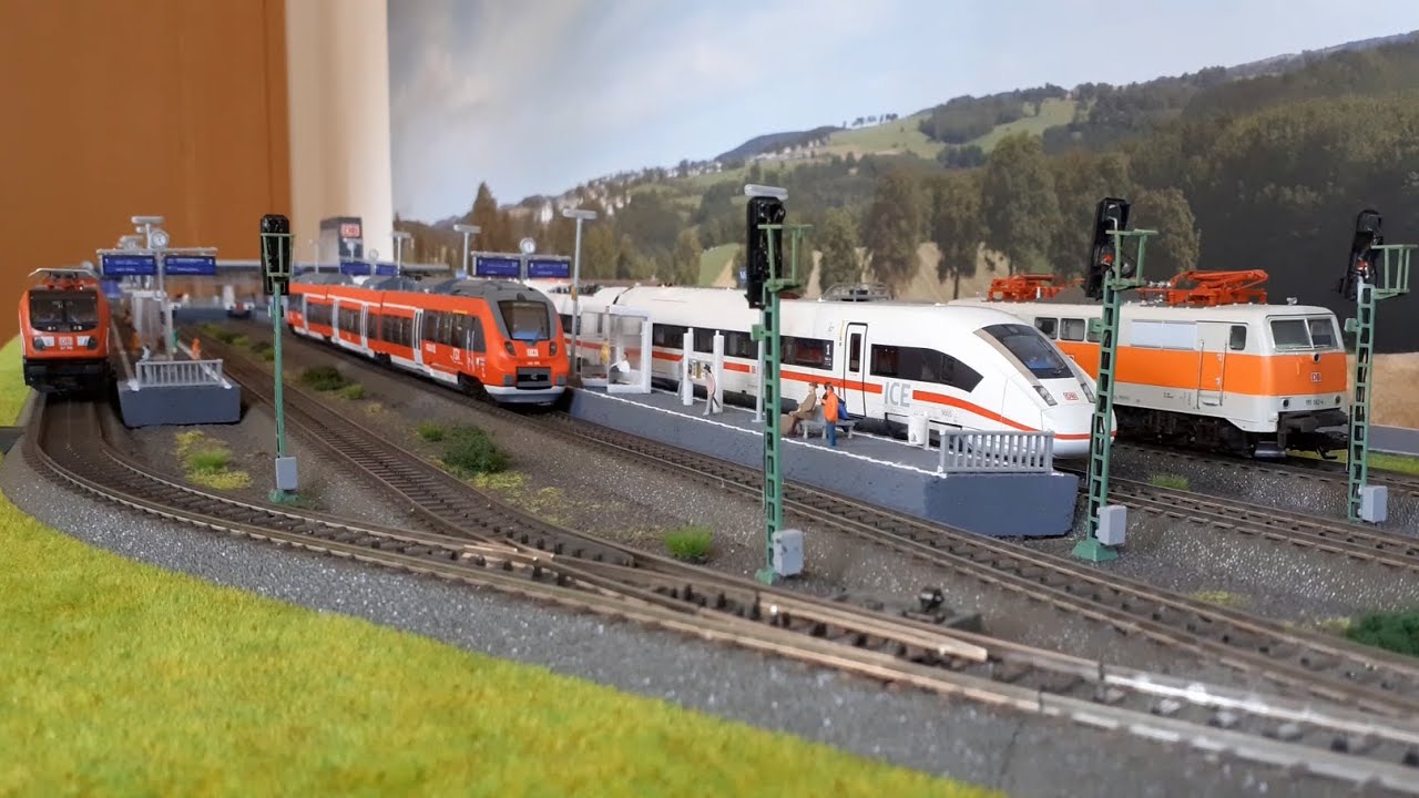 H0 Modellbahn - Zug-Betrieb im Kopfbahnhof (Piko ICE 4, Märklin BR 147, ...)