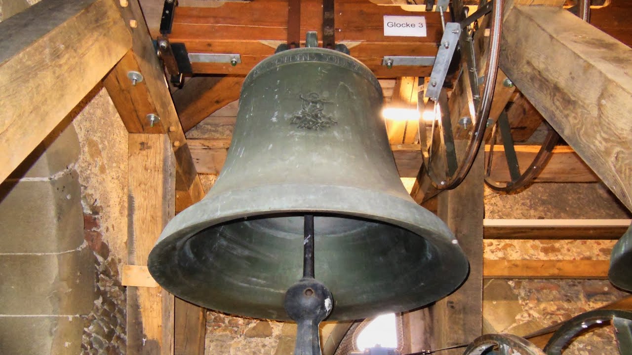 Bad Saulgau (D - BW) Die Glocken der Stadtpfarrkirche St. Johannes der Täufer