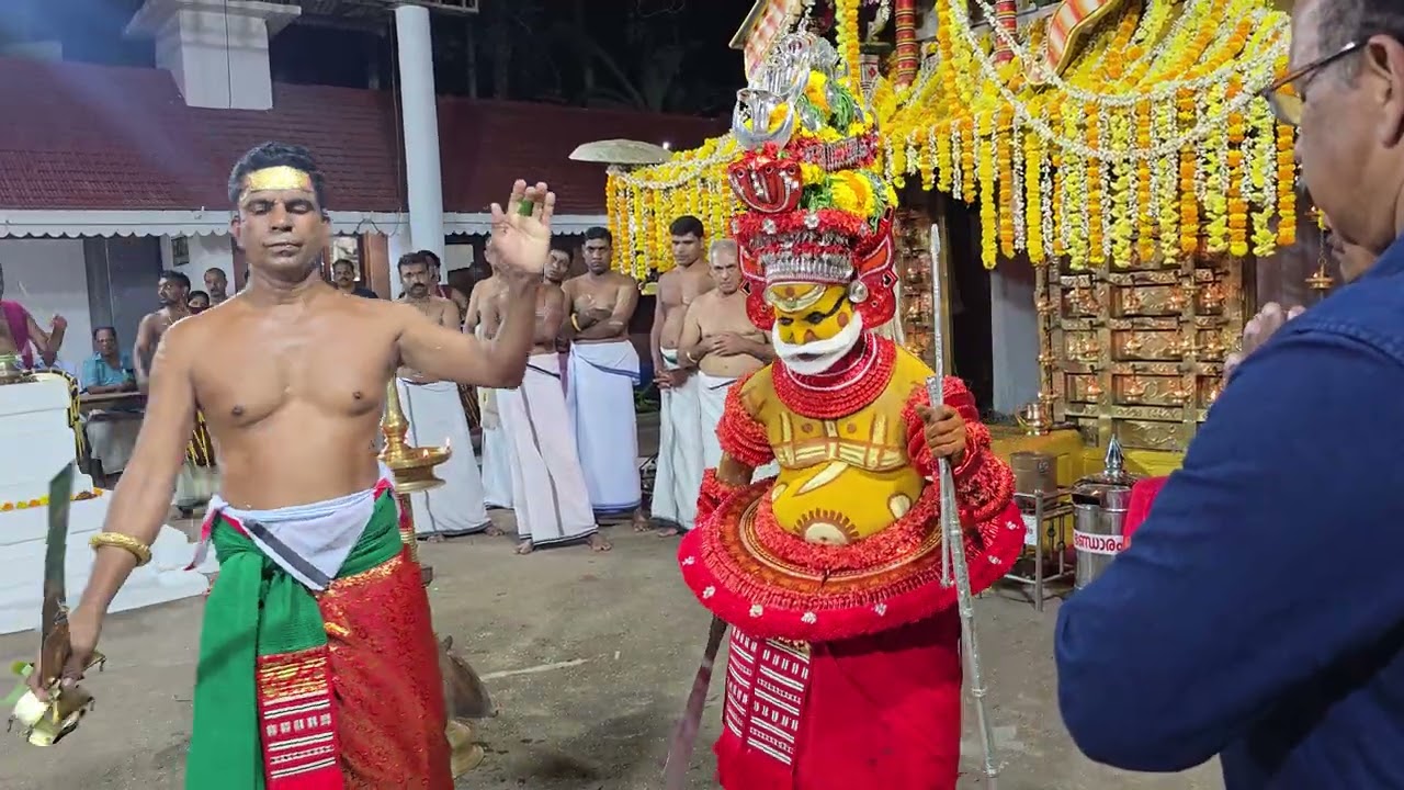 Padavil sree muthappan temple ulsavam 2026🙏🏻8k #theyyam #muthappan #temple #devotional 