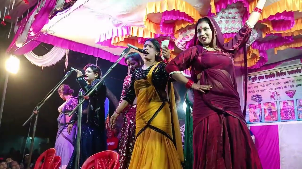 मैने तुझे चाहा तूने चाहा किसी और को फुर्रि डांसर नवाबगंज जिला बहराइच बेस्ट डांसर प्रोग्राम फ़ुर्रि