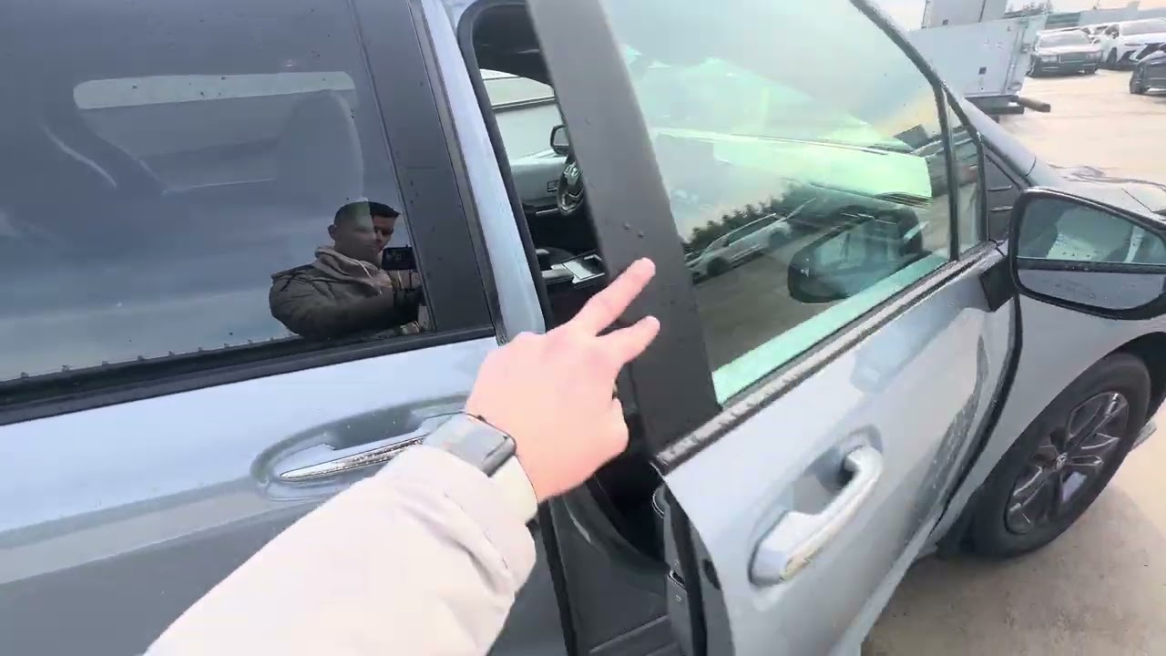 2025 Toyota sienna 