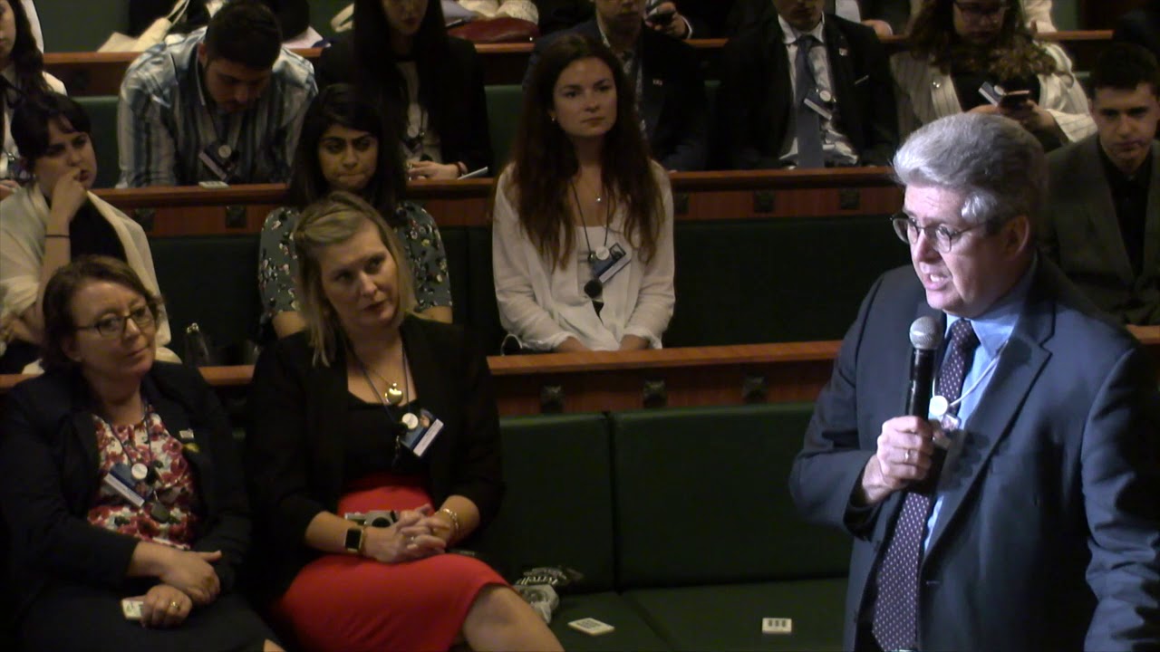Debate Chamber: Will the world in 2030 be a better place for young people?