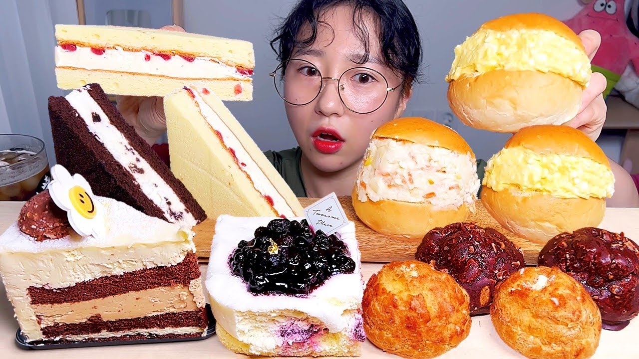 투썸 아이스🧊 디저트 베리머치에그감자 케이크 디저트 먹방 Dessert Mukbang