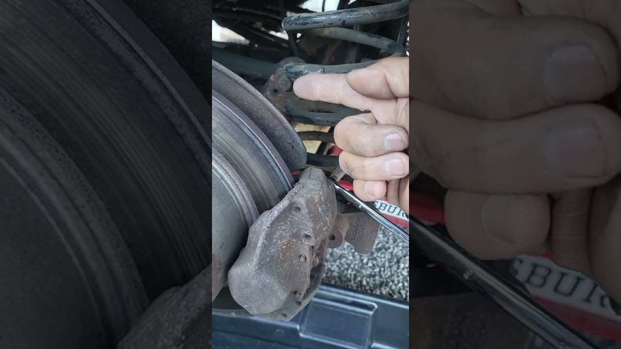 How to bleed the brake lines on a Volvo 240, 244, 245
