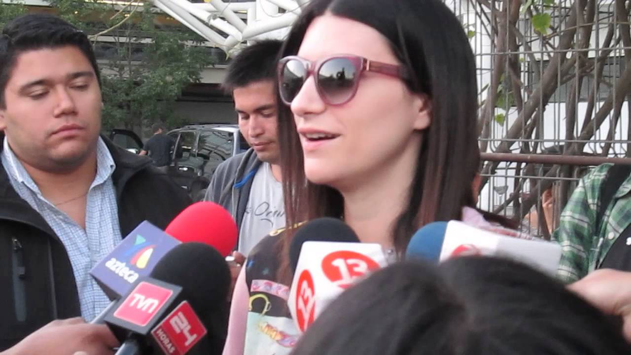 Llegada de Laura Pausini a Chile / Festival de Viña 2014 / Dom 23 de Febrero 2014 (1).