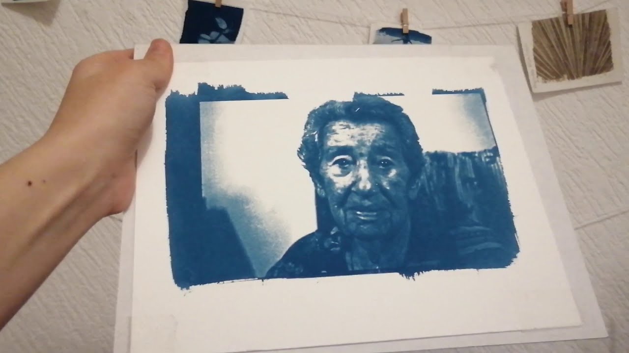 Haciendo Cianotipos Parte II: Emulsionar el papel | ManuAlt Foto