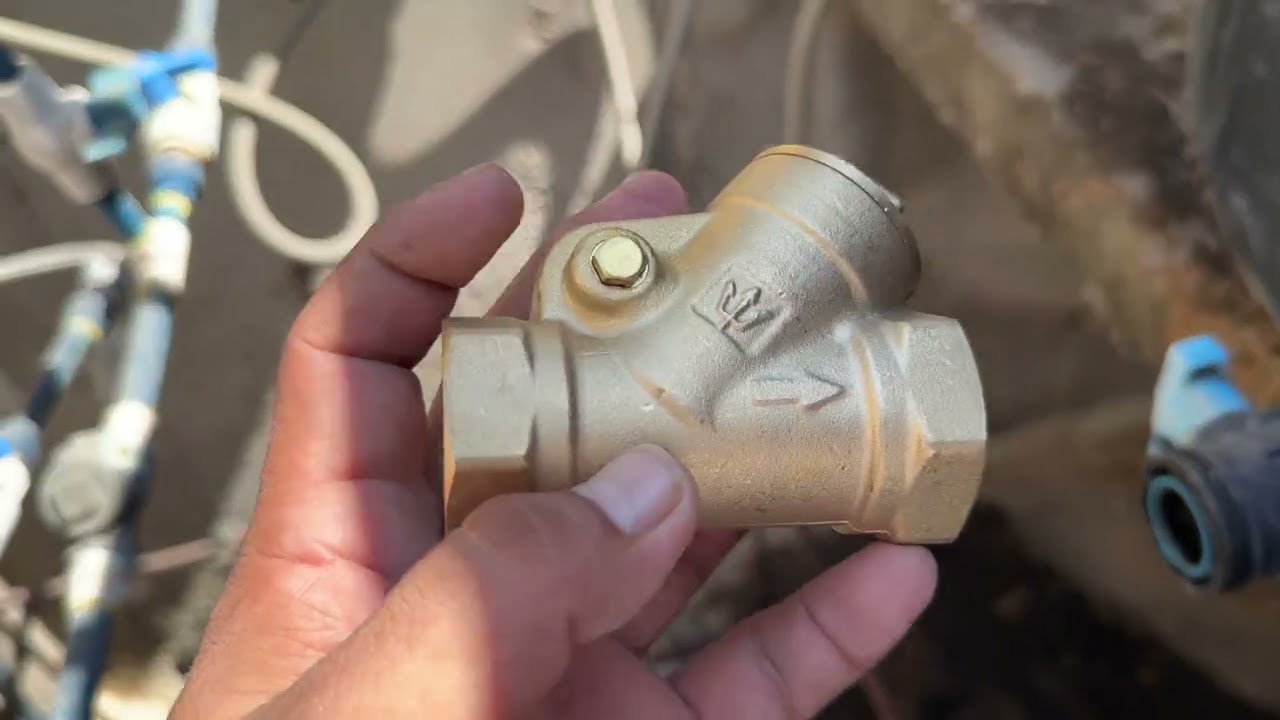 Reparación de fuga de agua en tinaco