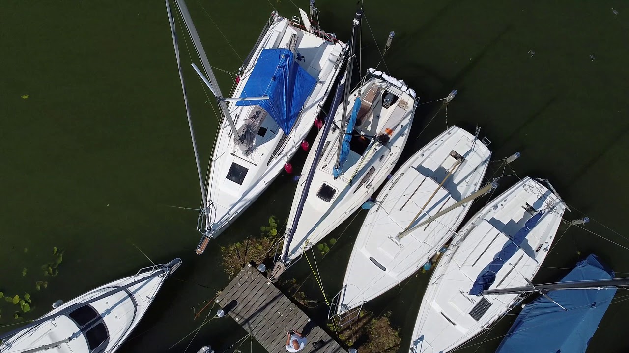Drohnenaufnahmen Chiemsee Segeln und Crash der DJI Mini Drohne