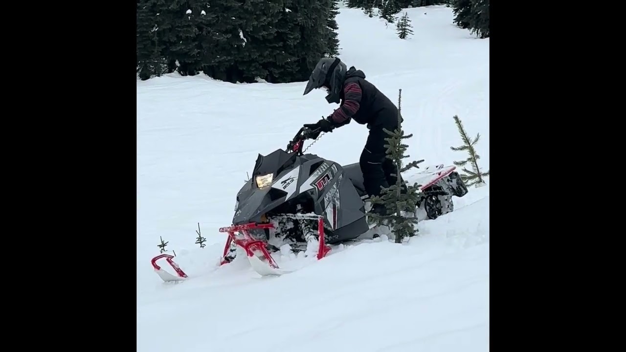 SnwmobIiling