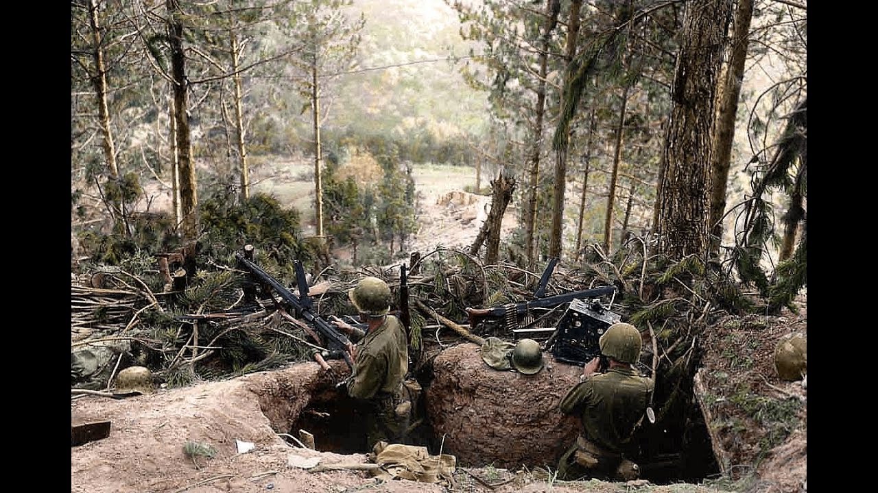 H&uuml;rtgen 1944 - America's Meat Grinder
