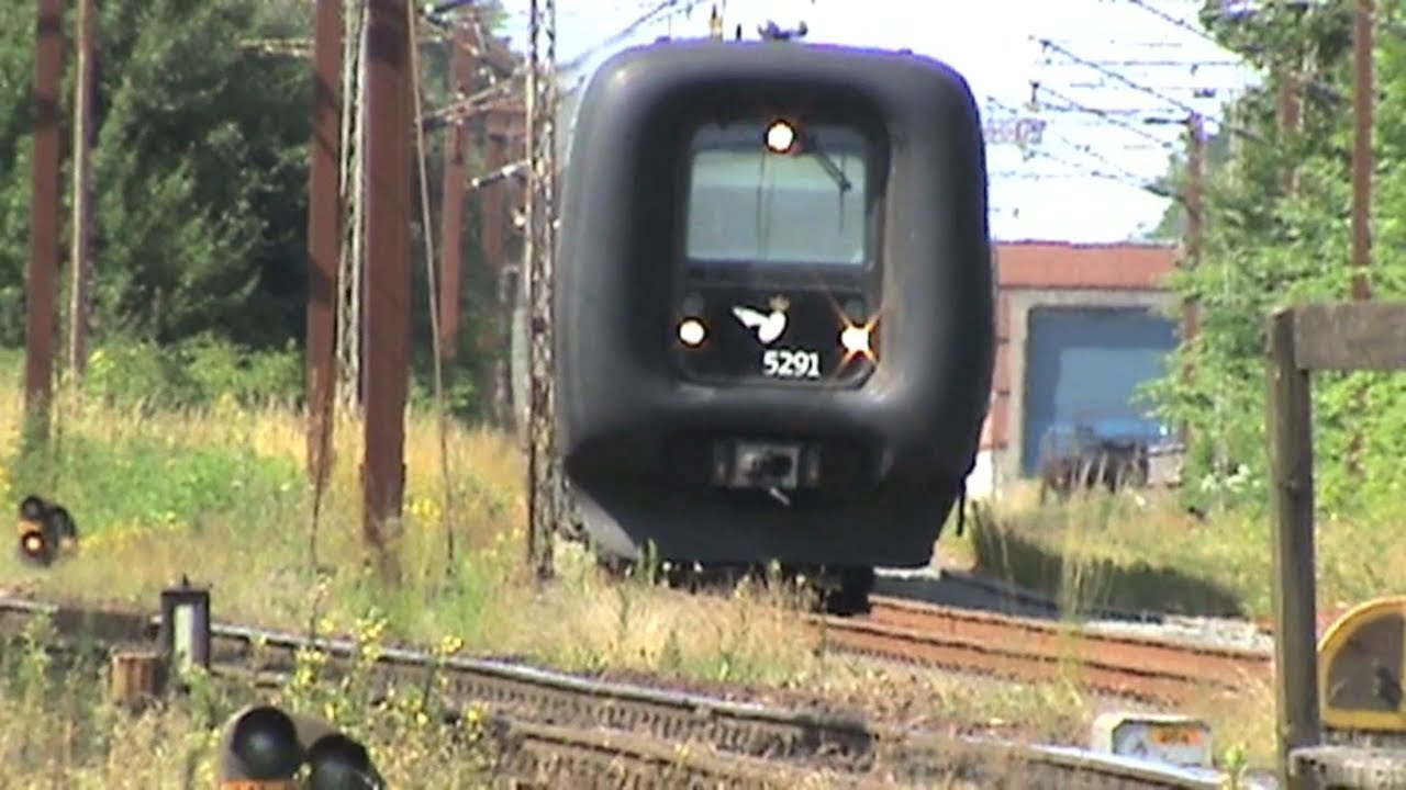 Grenzbahnhof Padborg, ICE TD, 3x DSB IC3, 2x sechsachser Baureihe EG von DBS Green Cargo
