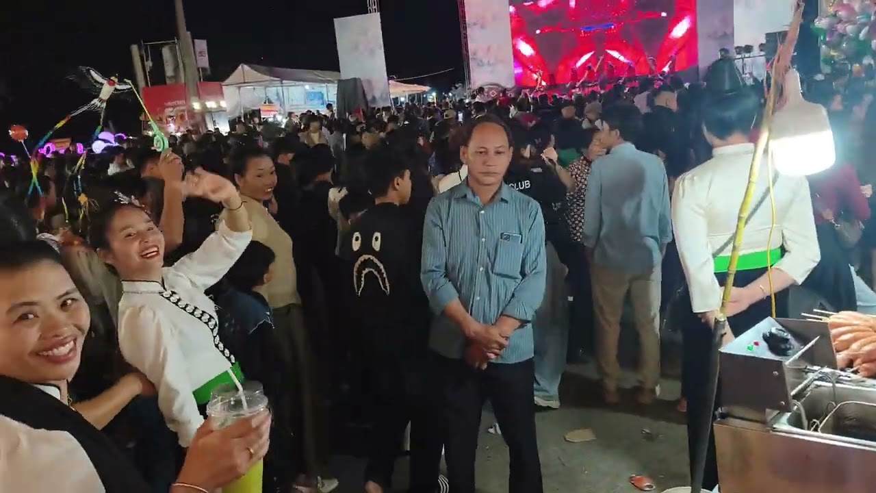 Lễ hội Hoa Ban Điện Biên 