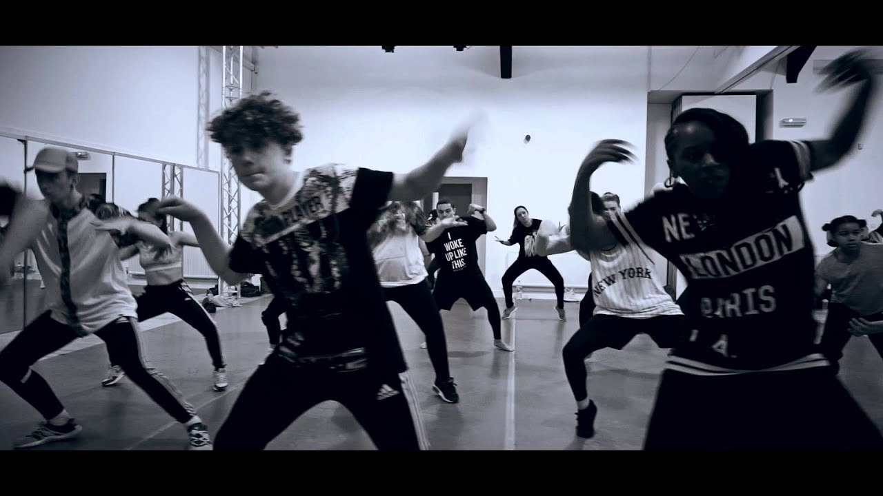 HEART WORK PRESENTS 'THE FUTURE' - NICKLAS MILLING - COMPANY
