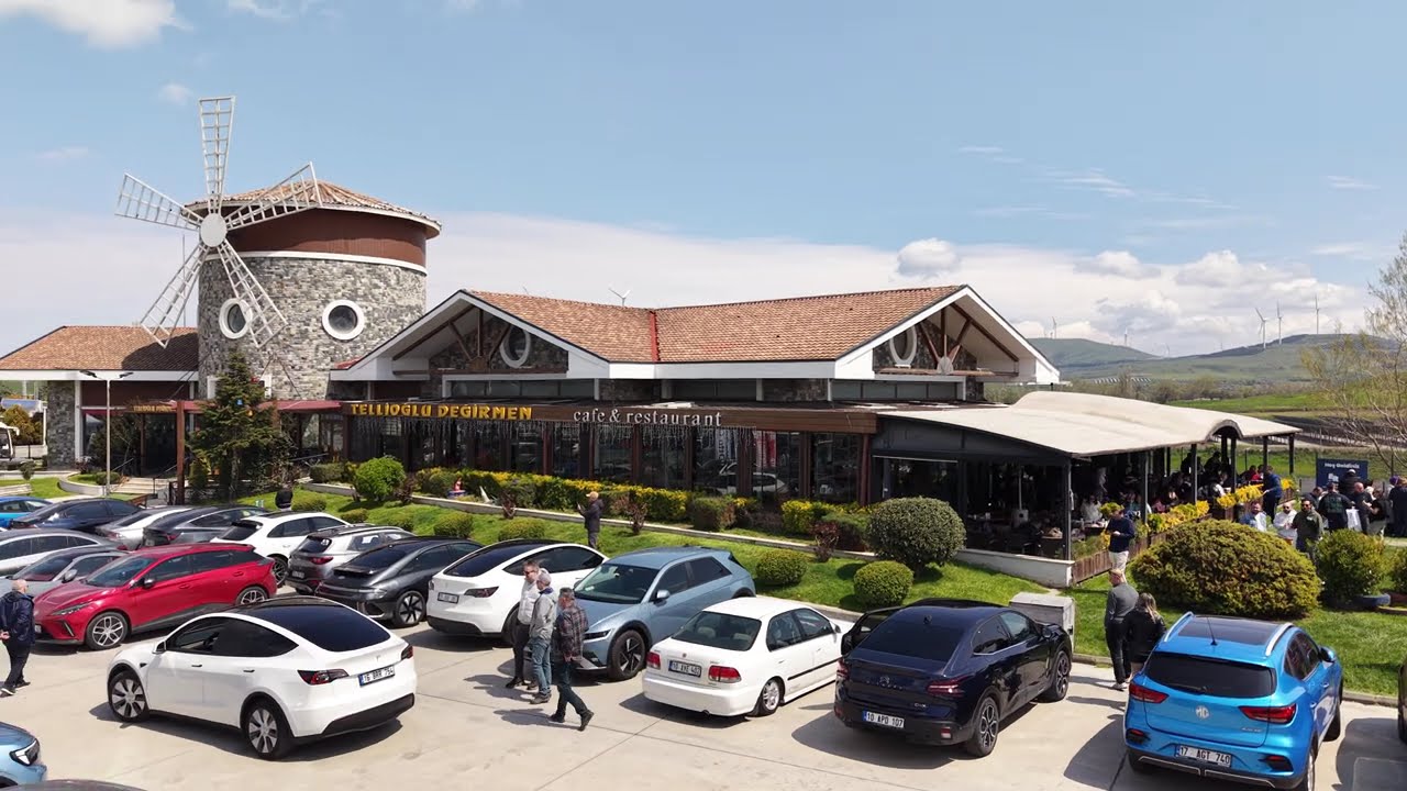 Tellioğlu tesislerinde elektrikli ara&ccedil;ların buluşması @ElektrikliRota