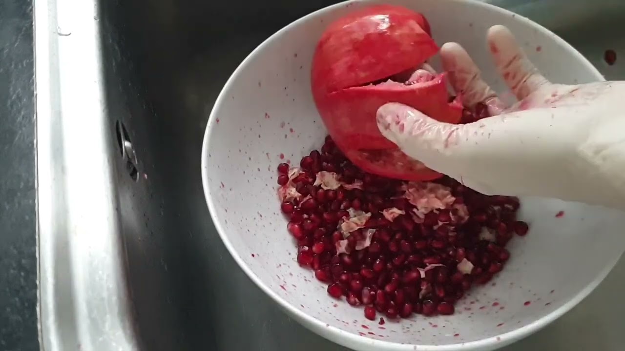 اسهل طريقه لتقطيع الرمان
