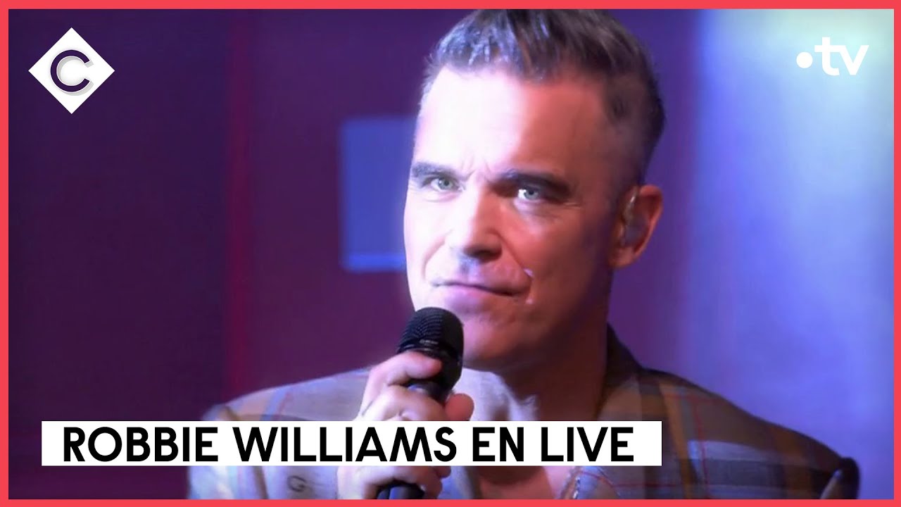 Robbie Williams en live sur la scène de C à vous - 12/09/2022
