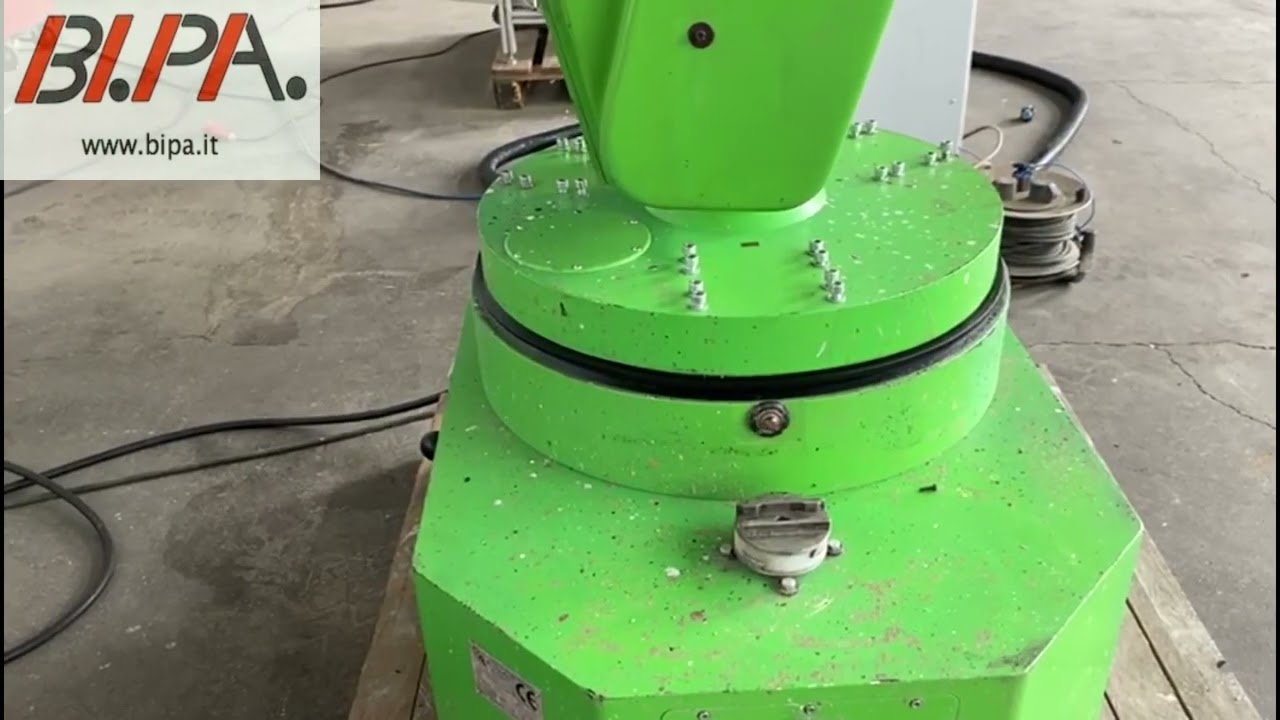 924036 CMA Roby5 painting robot