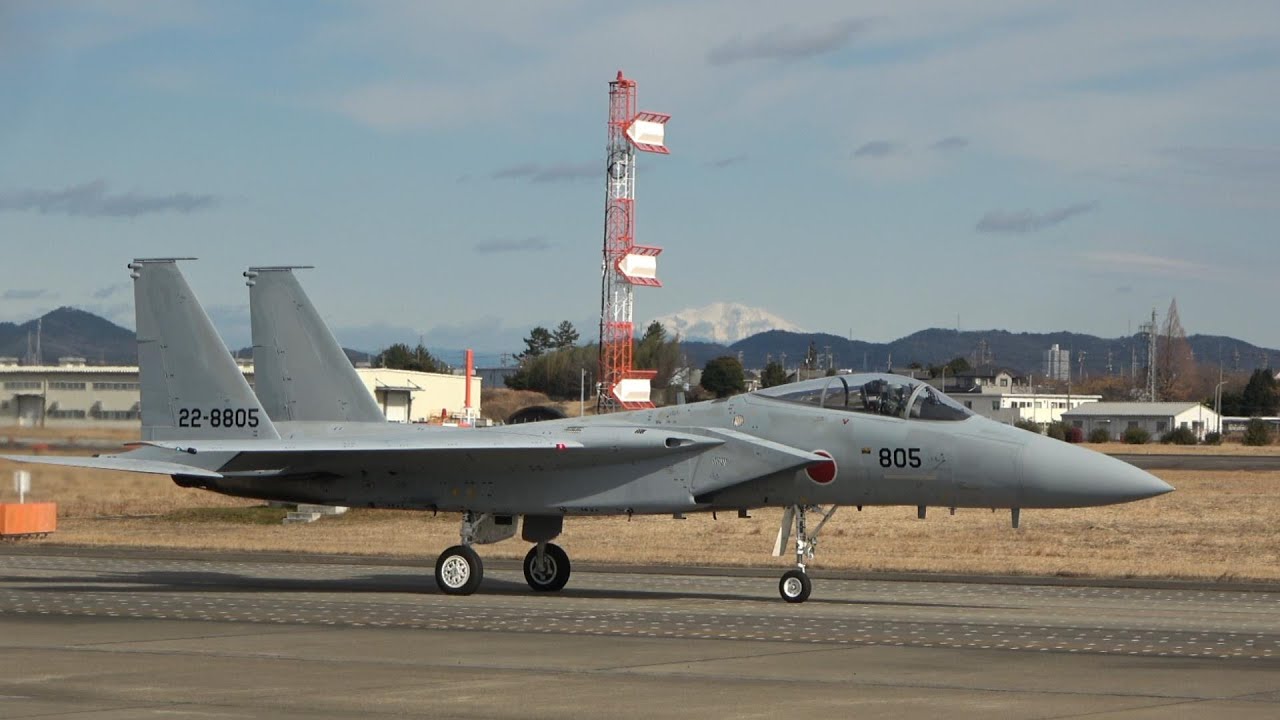 強風の中新田原基地へTake off