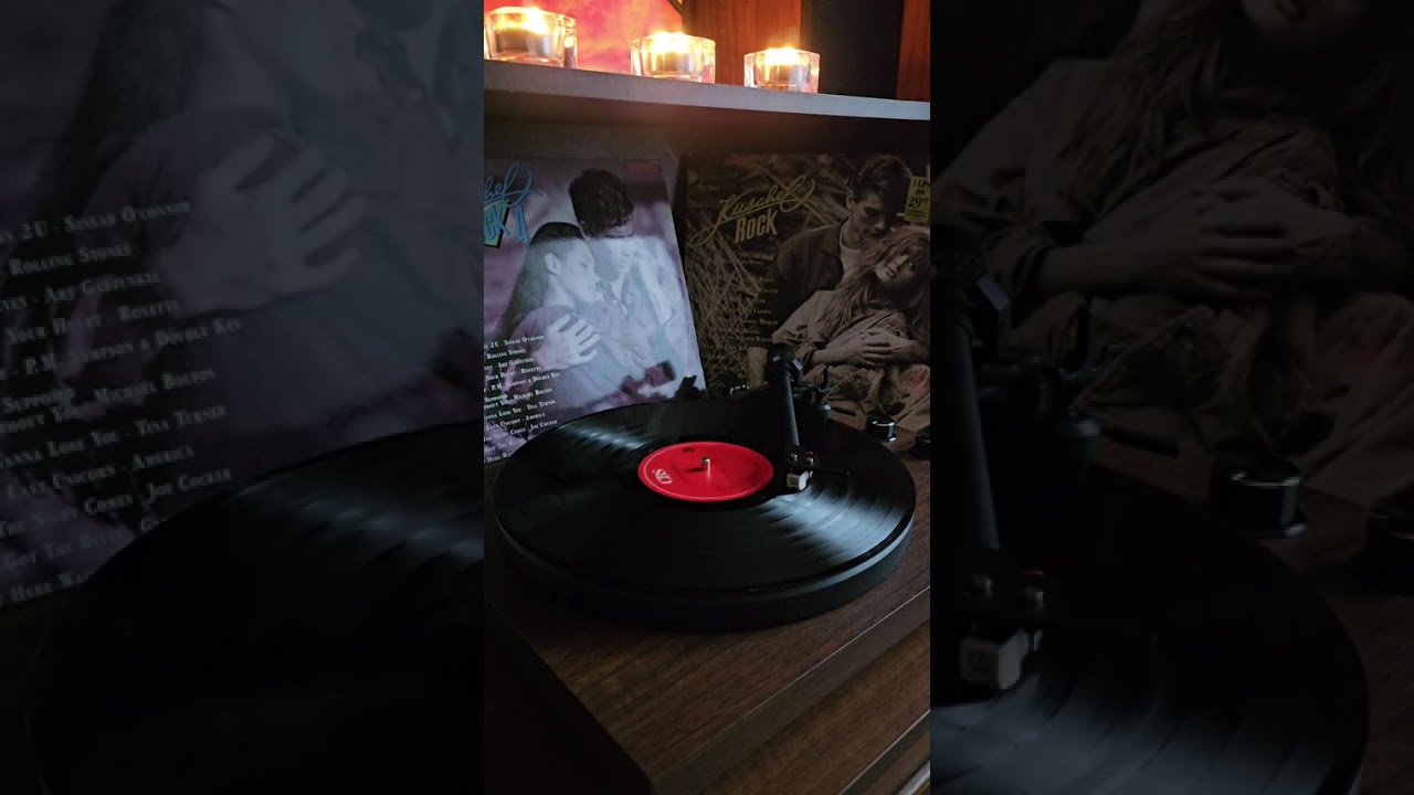BEE GEES - How deep is your love (vinyl) 