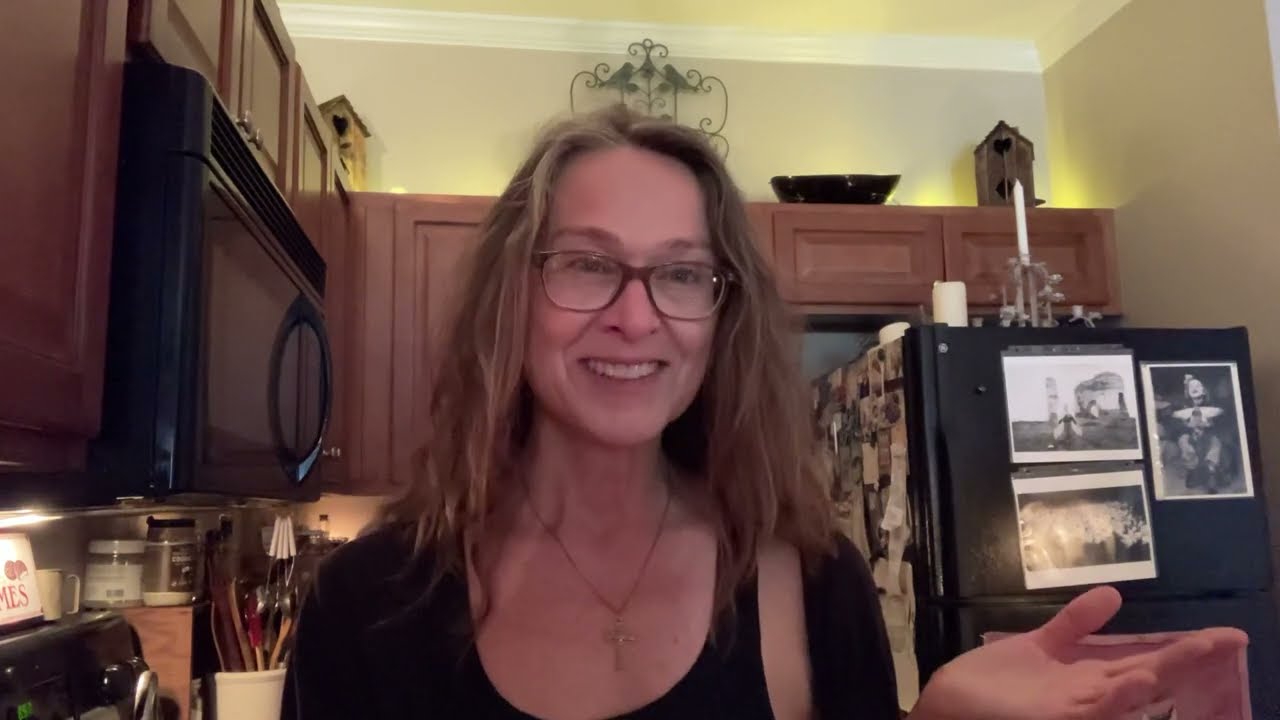 Good News For Single Women Over Fifty. You’ll Be Happier Single. Trust Me.