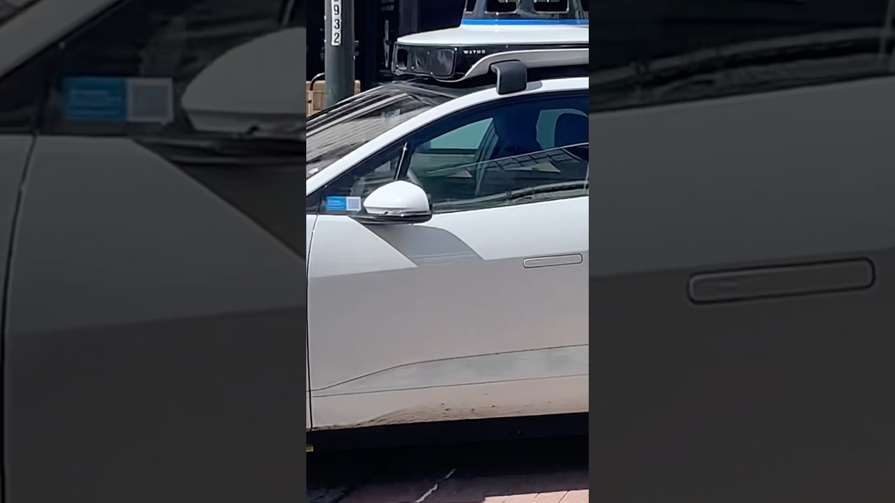 USA 🇺🇸 SF Waymo selfdriver car future driving Tesla 