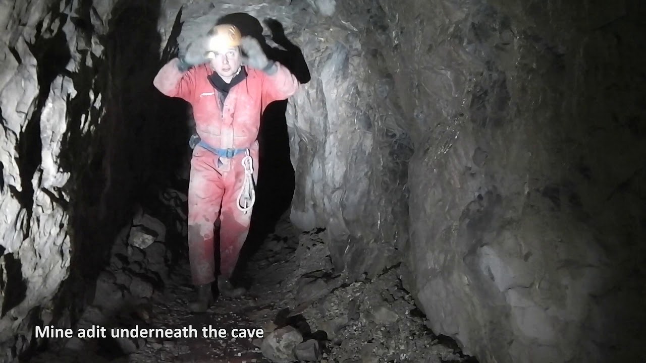 Walking Underworld : The Cave of Secrets (HD)