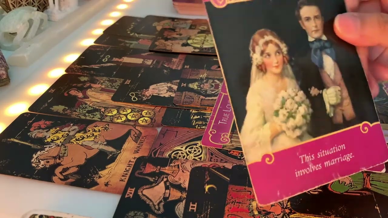 LEO♌LE ENCANTAS, TE ADMIRA Y NO PUEDE ESPERAR MAS PARA HACER ESTO‼️🔥NI IMAGINAS LO QUE PASARA🥰