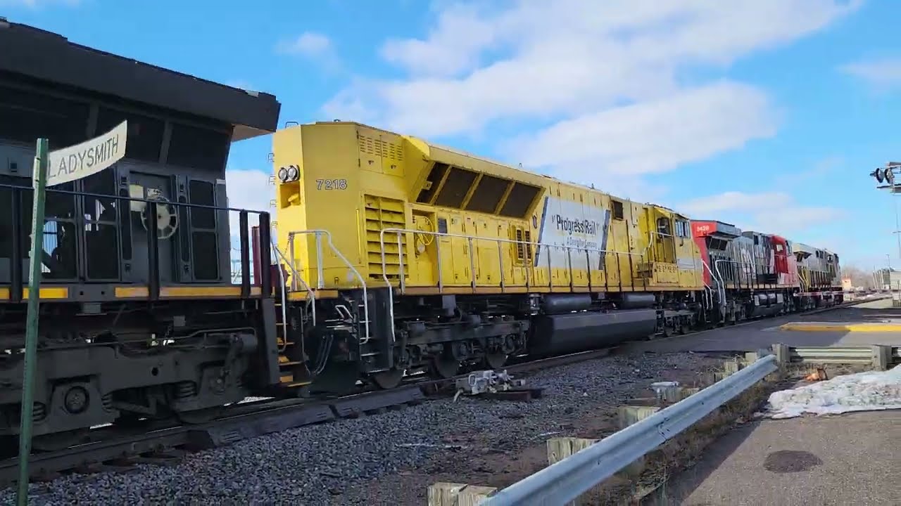 CN 3967 (Ex-Citirail) B731 at Ladysmith, WI feat. EMDX 7218 on 2-21-26