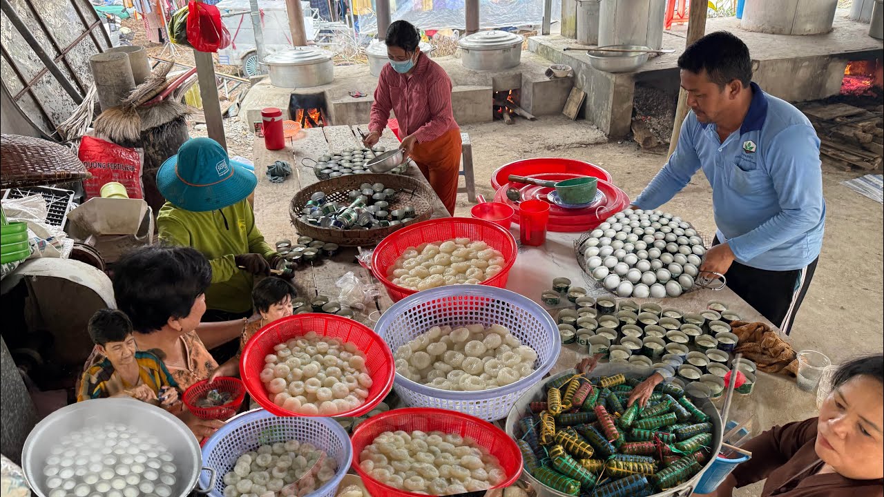 Đổ bánh bò, gói bánh tét đãi đám giỗ miền tây miễn phí 3 ngày đêm