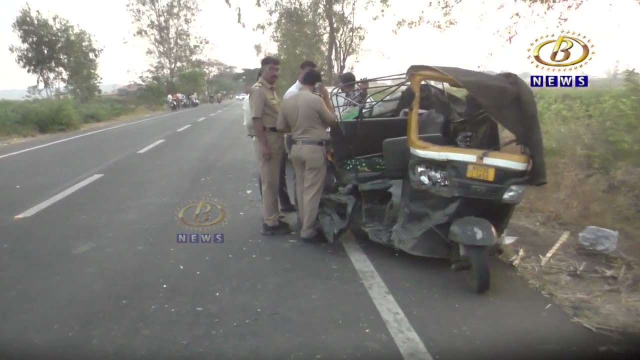 कागल-निढोरी रस्त्यावर शेंडूर फाटा ते सिध्दनेर्ली फाटा दरम्यान तीन ठिकाणी अपघात