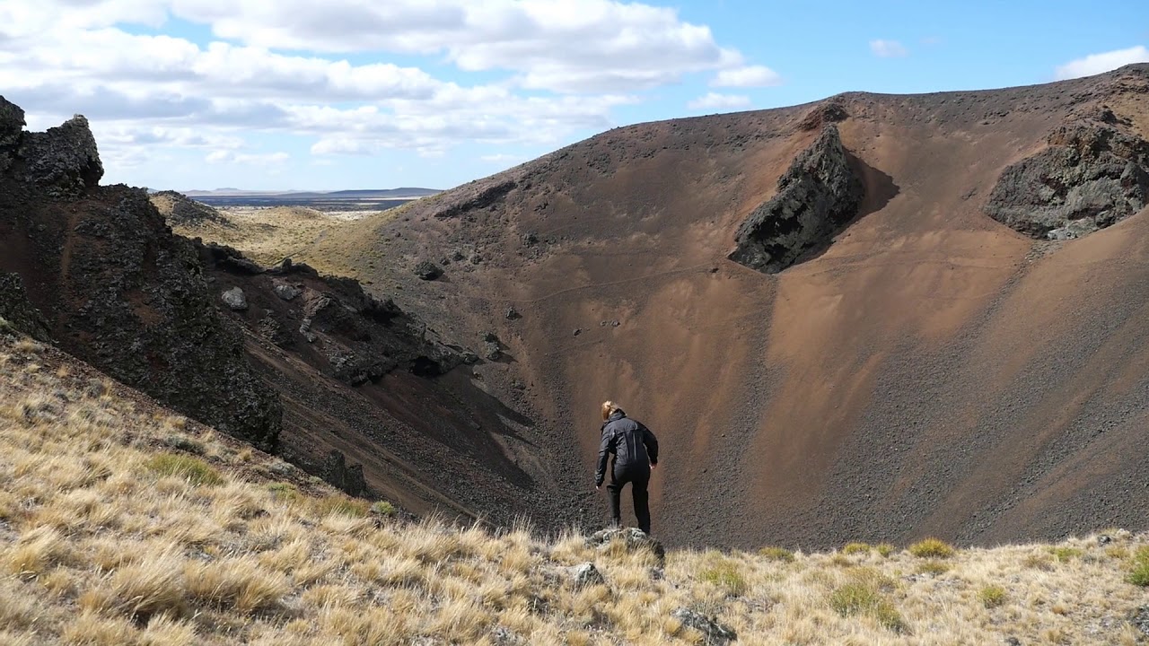 Achievie Patagonia Pali Aike NP