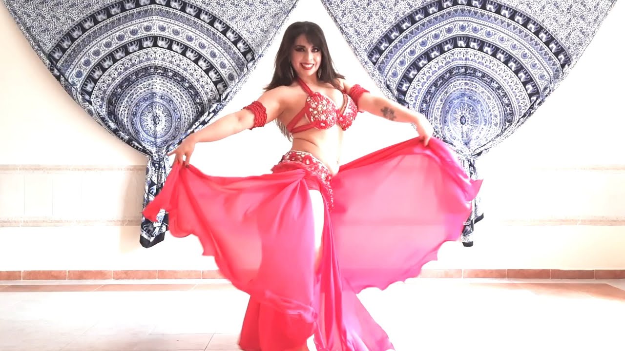 Lili Nahid Belly Dancer