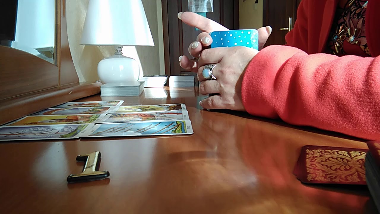 Кто я? Какая у меня сила? Расклад на Таро