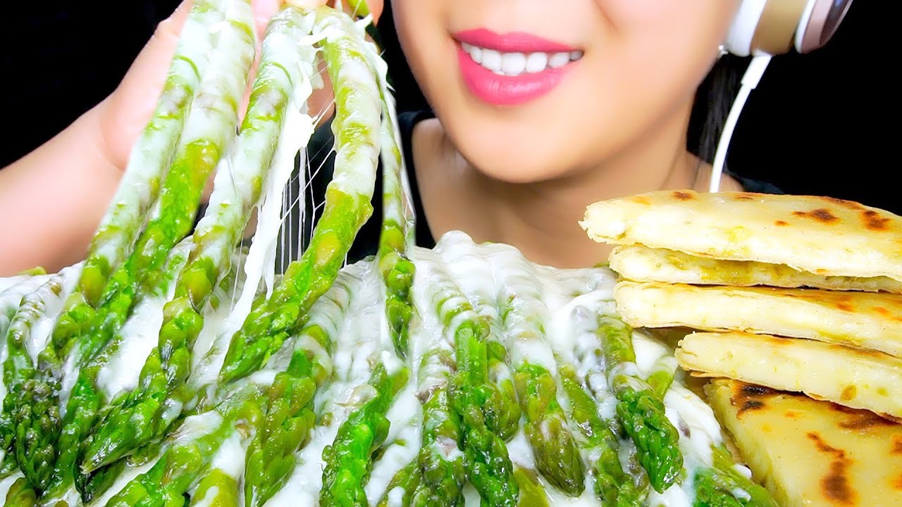 ASMR CHEESY ROASTED ASPARAGUS | EATING SOUNDS NO TALKING  | TracyN ASMR