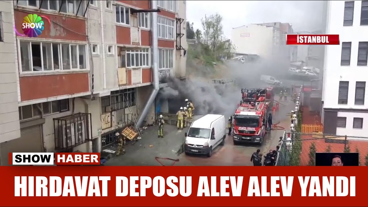 Hırdavat deposu alev alev yandı