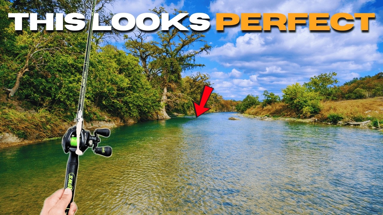 Hunting Big Bass in a Clear Texas River (Fall River Wading)