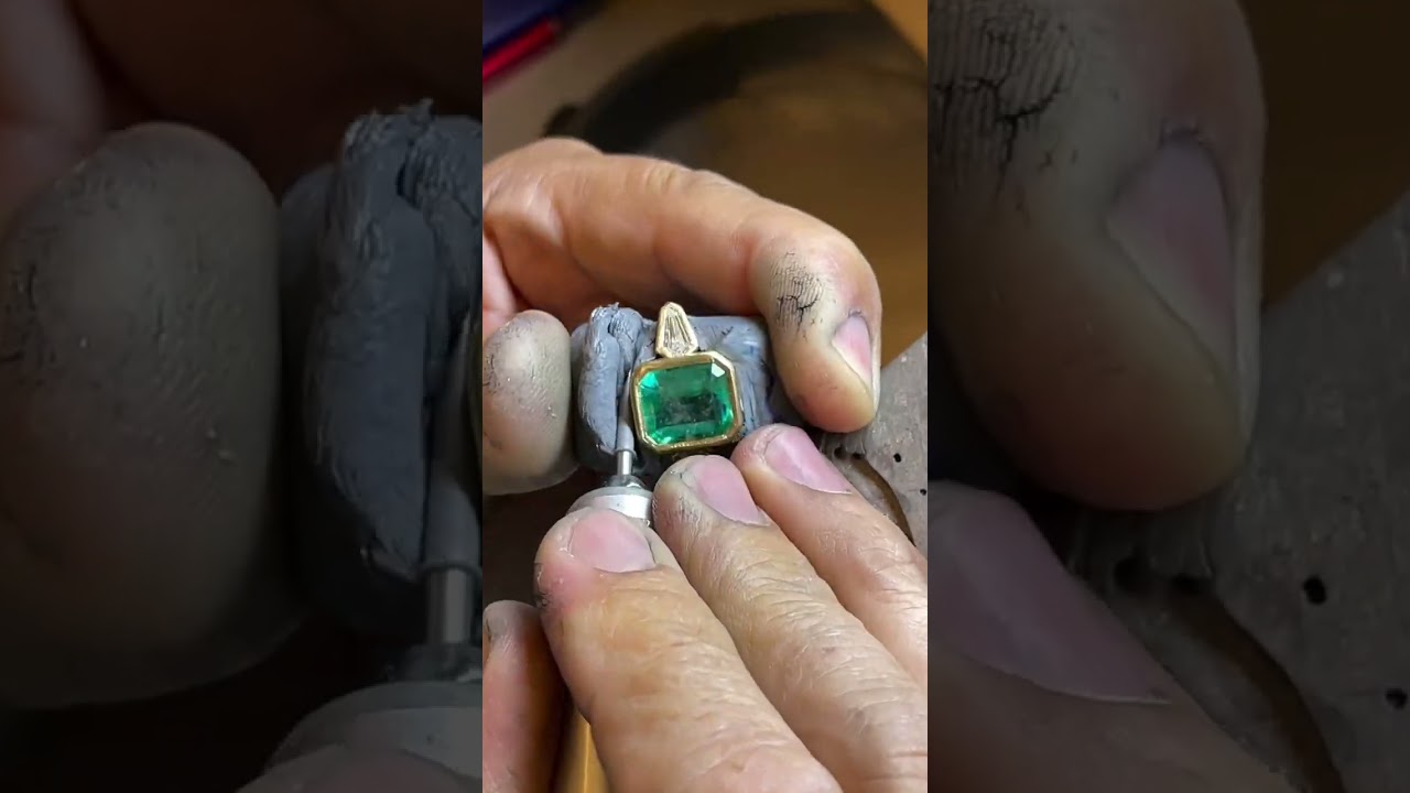 $35,000+ 7.49 CT Colombian Emerald & kite cut diamond Engagement 3 Stone Ring - How it's Made #diy