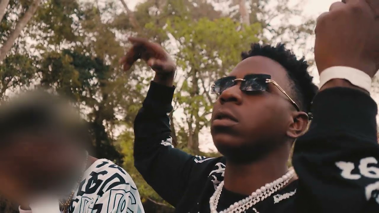 21 Ussene - Pocket (Video Oficial]