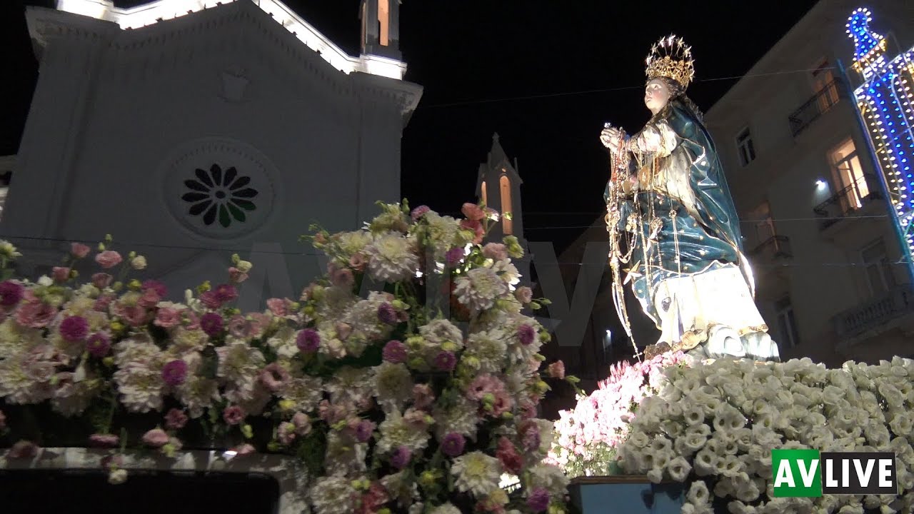 Avellino, migliaia di fedeli alla Processione dell'Assunta