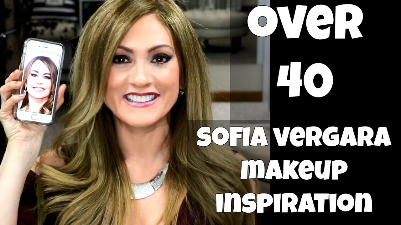 Black Winged Eyeshadow Look Inspired By Sofia Vergara