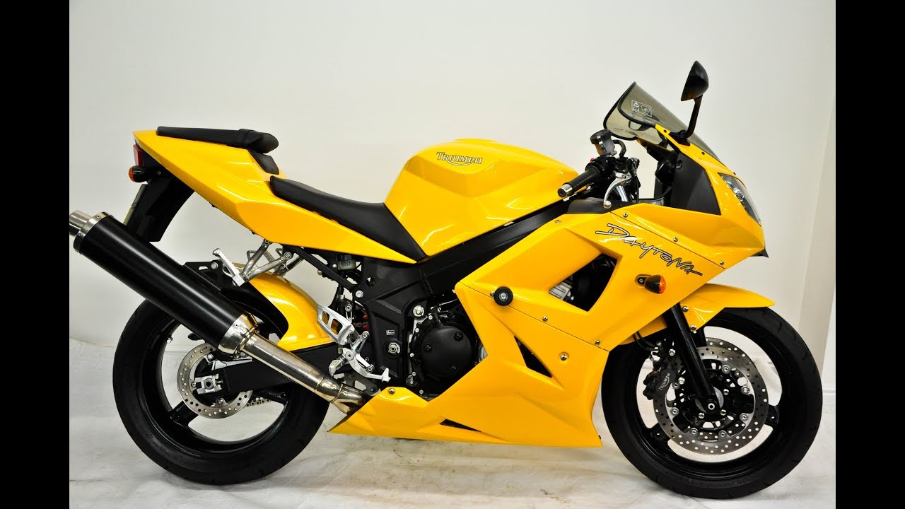 Triumph Daytona 600 2003 Yellow