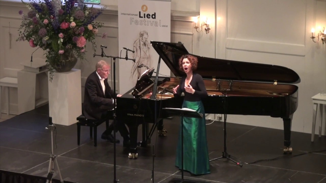 C'est l'extase langoureuse - Debussy