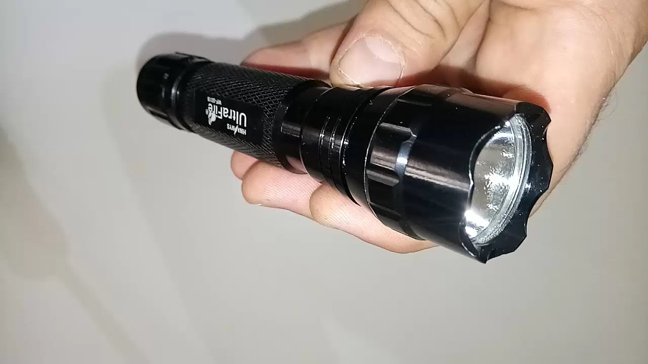 Review Ultrafire  WF 501B CREE XM L2 U3 VS Solarforce L2T