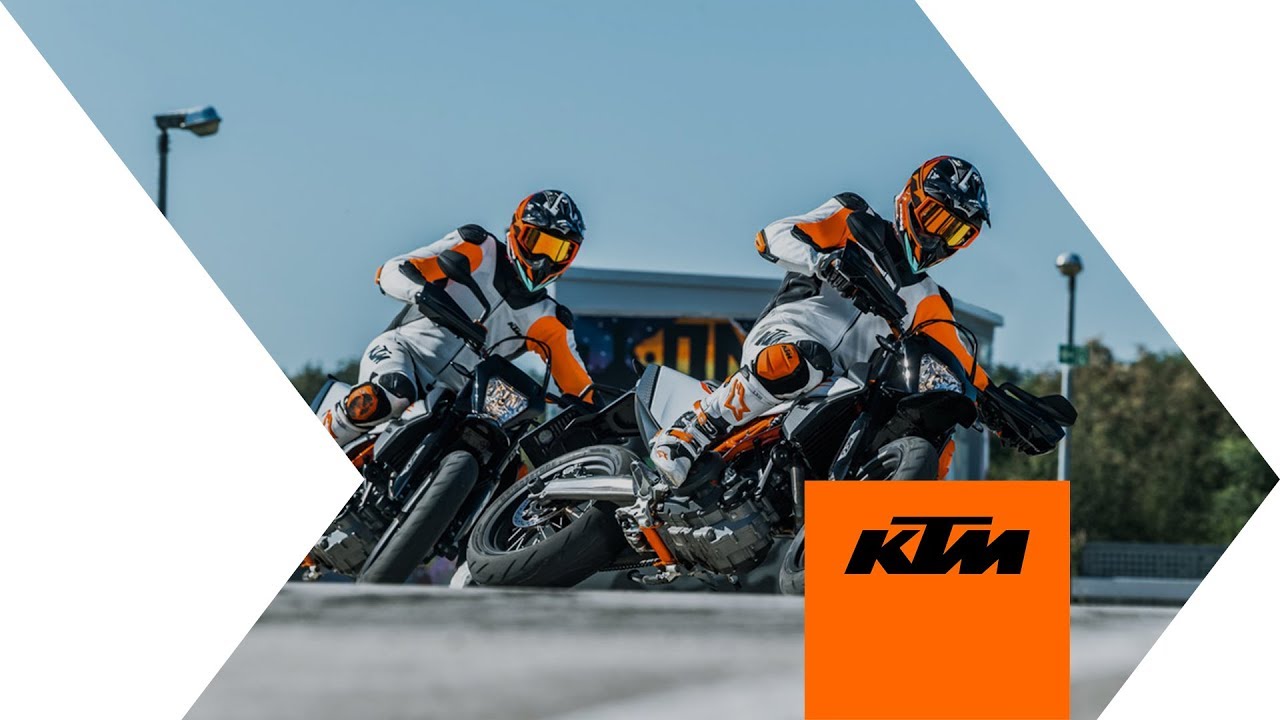 2019 KTM 690 SMC R &ndash; CHALLENGE CONVENTION | KTM