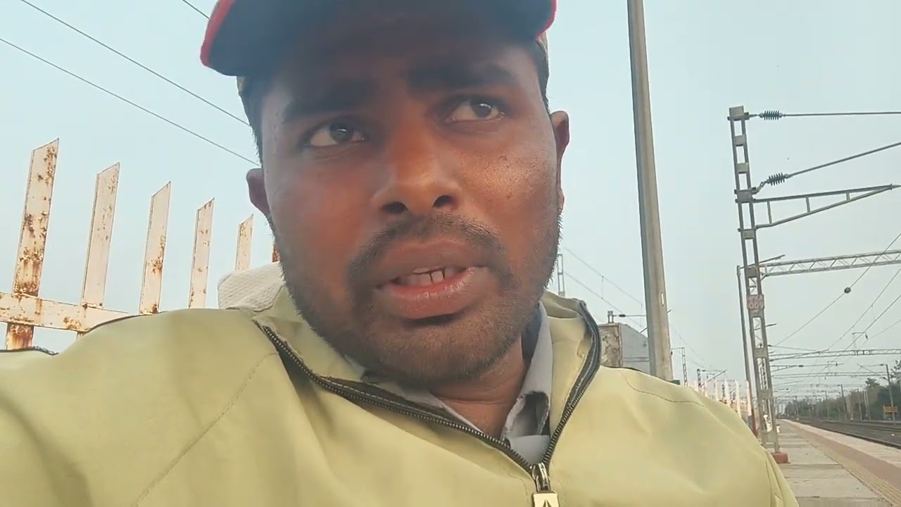 Group d ki post kon si best hai