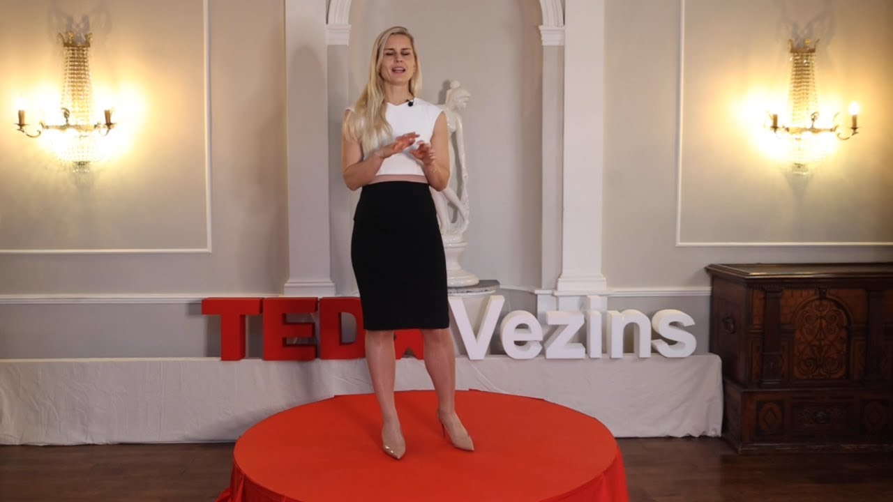 How artificial intelligence can help humanise law | Professor Hanna Roos | TEDxVezins