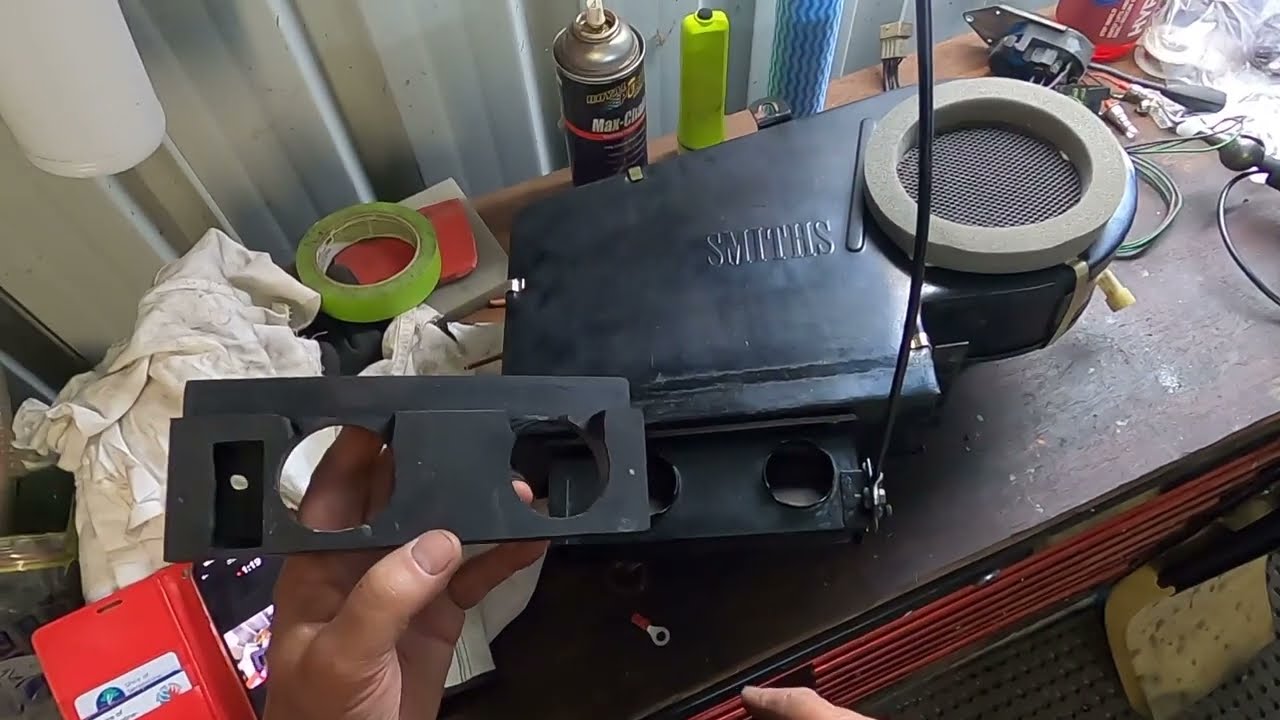 Crap to Cream, Part 24, MGB  learnings the hard way, htr box, wiper swtch, screen seal & gearstick