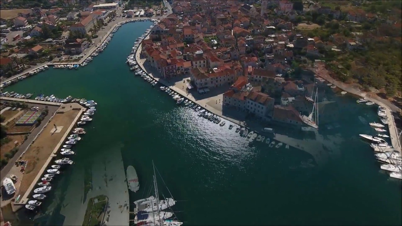 Snimanje iz zraka - Stari Grad, otok Hvar, Croatia