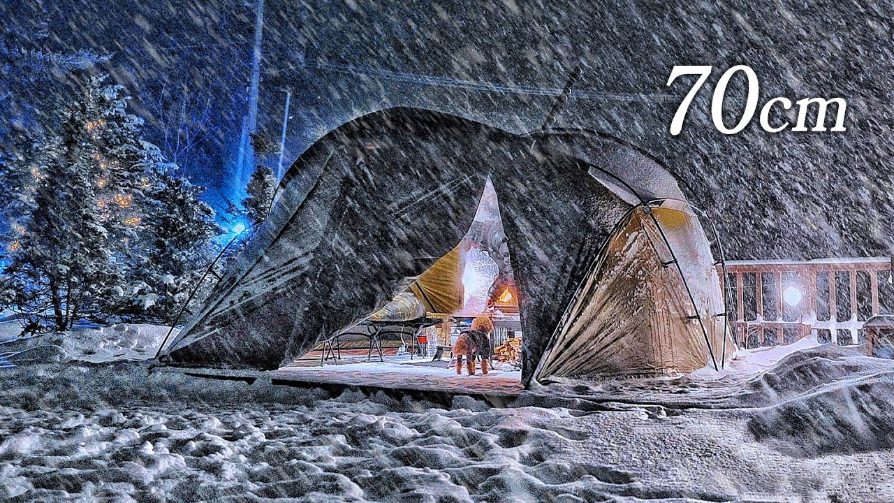 Одиночный поход в сильный снегопад с моей собакой . Отдых в горячей палатке . Дровяная печь ASMR